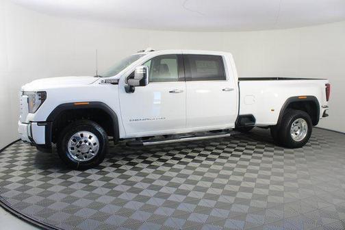 2026 GMC Sierra 3500 Denali