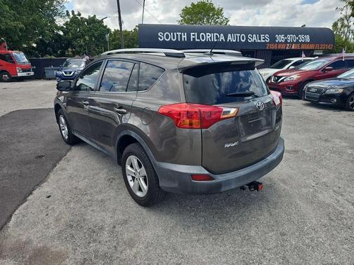 Brown 2013 Toyota RAV4 XLE