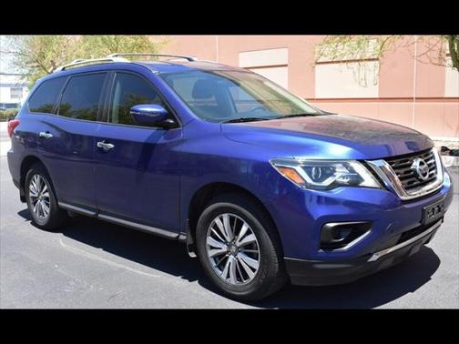 2019 Nissan Pathfinder S