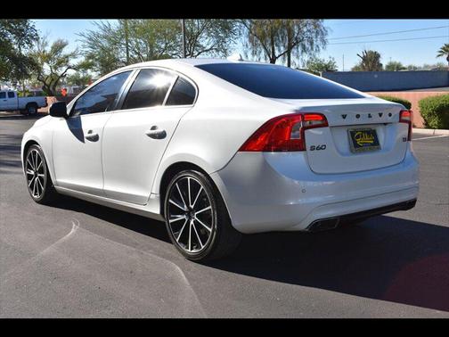 2016 Volvo S60 T5 Drive-E Premier