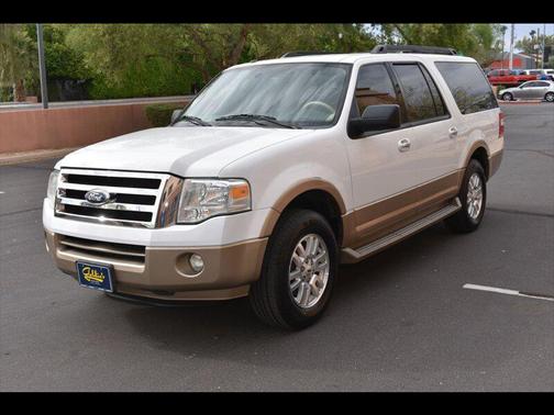 Oxford White 2013 Ford Expedition EL XLT