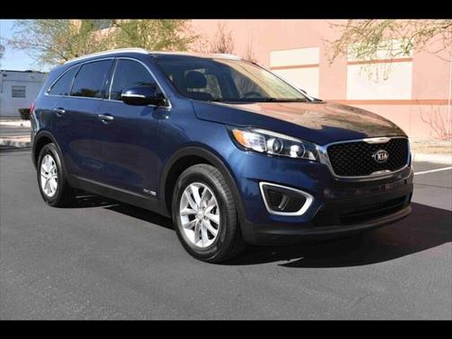 2018 Kia Sorento LX