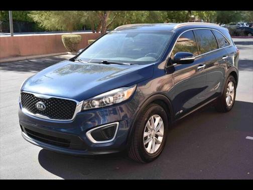 2018 Kia Sorento LX