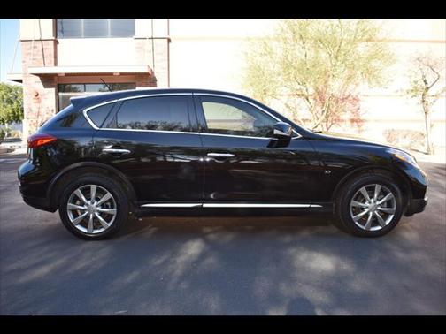2017 INFINITI QX50 Base