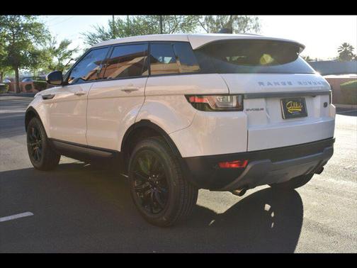 2017 Land Rover Range Rover Evoque SE