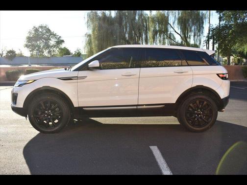 2017 Land Rover Range Rover Evoque SE
