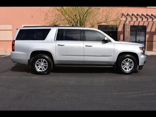 2016 Chevrolet Suburban LT