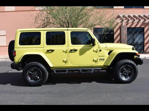 2023 Jeep Wrangler 4-Door Sahara 4x4