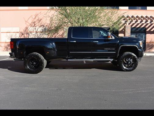 2018 GMC Sierra 3500 Denali