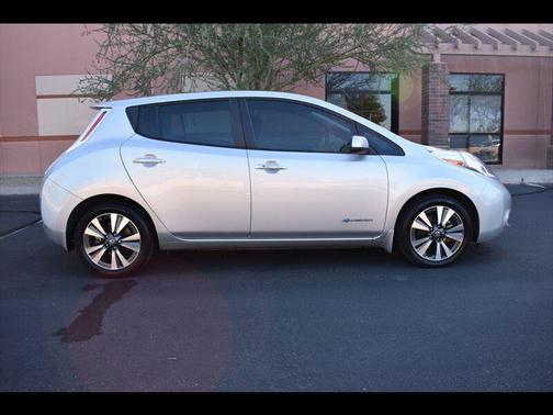 2016 Nissan Leaf SV