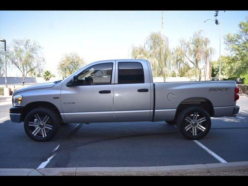 Bright Silver Metallic Clearcoat 2008 Dodge Ram 1500 ST Quad Cab