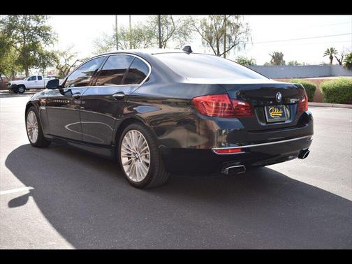 2016 BMW 550 550i