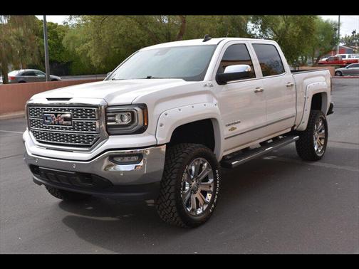Summit White 2018 GMC Sierra 1500 SLT