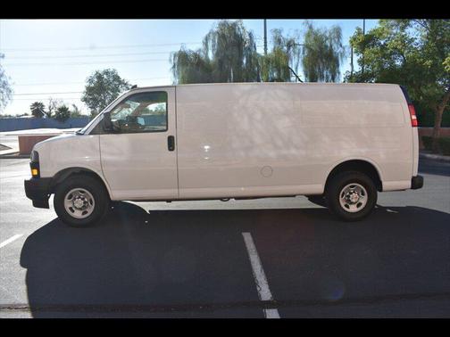 2020 Chevrolet Express 2500 RWD 2500 Extended Wheelbase WT