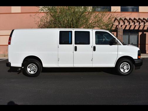 2020 Chevrolet Express 2500 RWD 2500 Extended Wheelbase WT