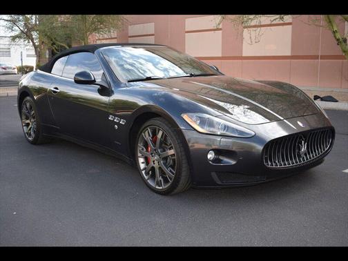 2012 Maserati GranTurismo Base