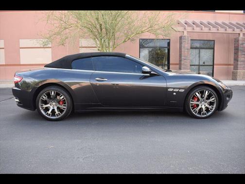 2012 Maserati GranTurismo Base