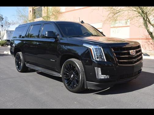 2017 Cadillac Escalade ESV Luxury