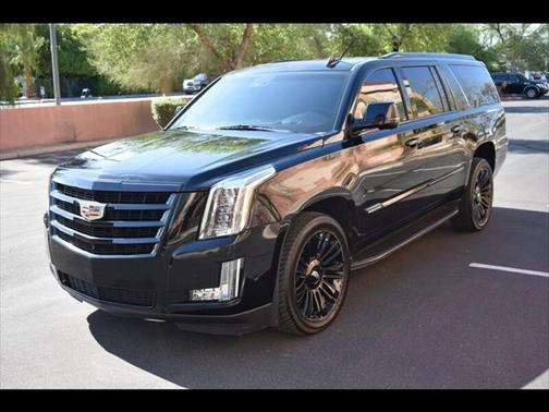 2017 Cadillac Escalade ESV Luxury