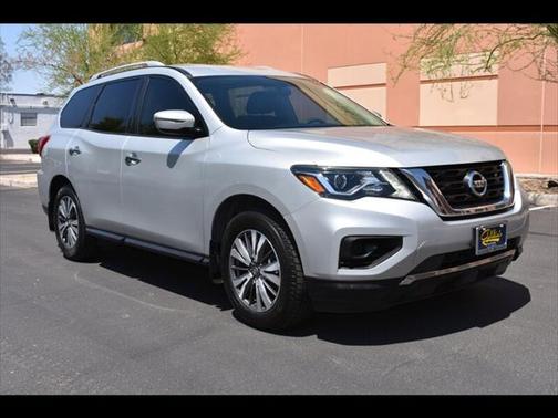 2018 Nissan Pathfinder S