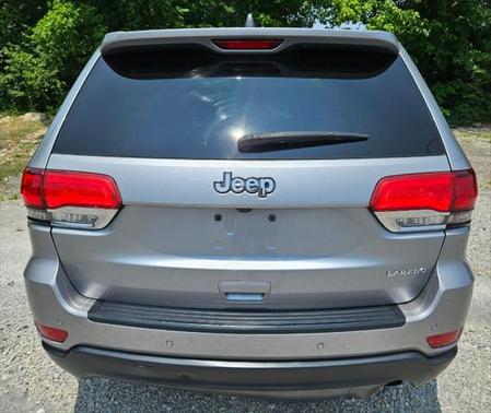 2017 Jeep Grand Cherokee Laredo