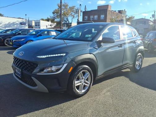 2022 Hyundai KONA SE