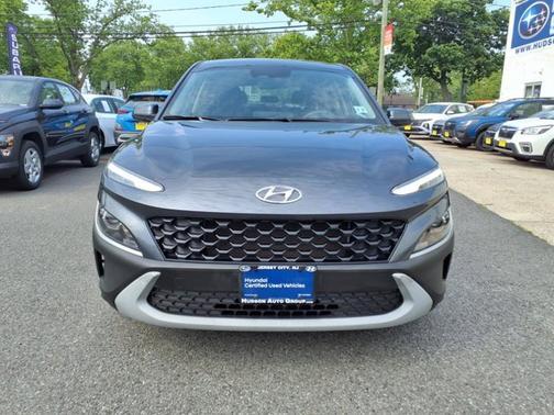 2023 Hyundai KONA SE