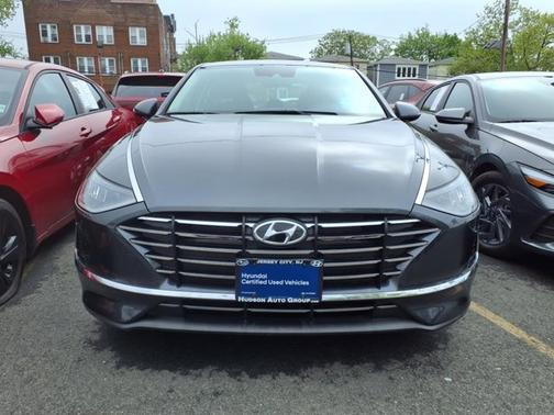 2023 Hyundai SONATA SE