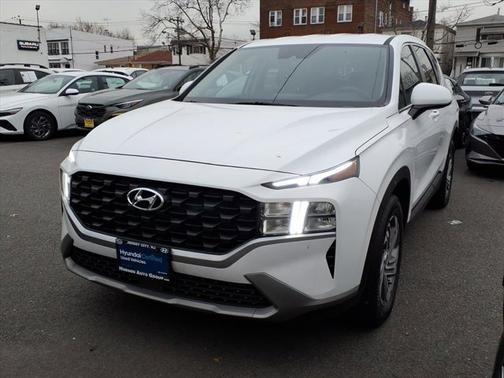2023 Hyundai SANTA FE SE