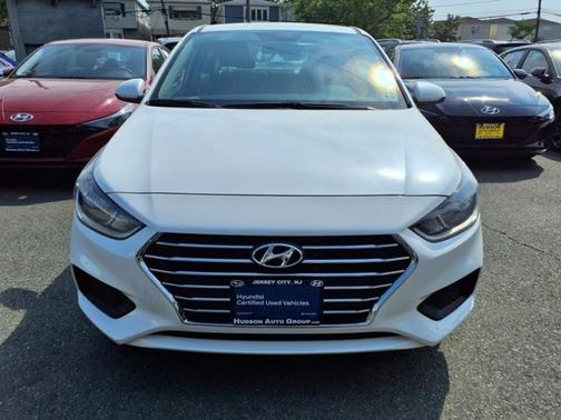 2022 Hyundai Accent SE
