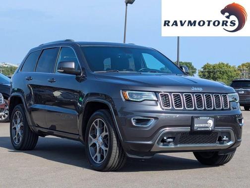 2018 Jeep Grand Cherokee Sterling Edition