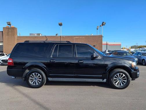 2017 Ford Expedition EL XLT