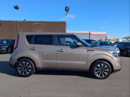 2015 Kia Soul Base