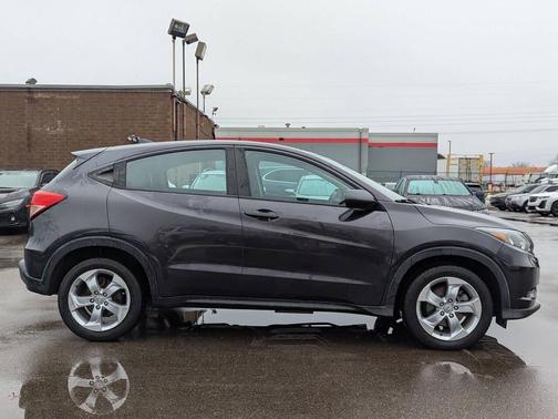 2016 Honda HR-V LX