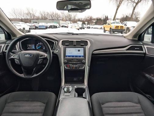 2020 Ford Fusion SE AWD 4dr Sedan