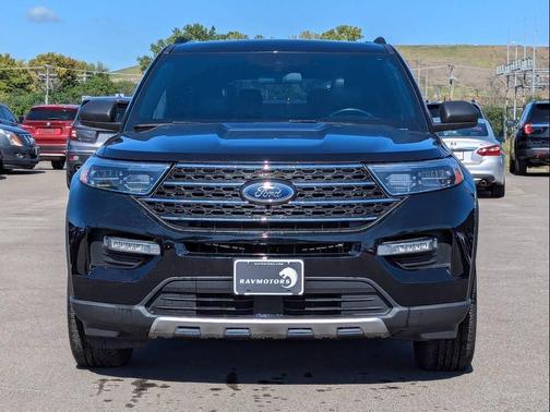 2020 Ford Explorer XLT AWD 4dr SUV