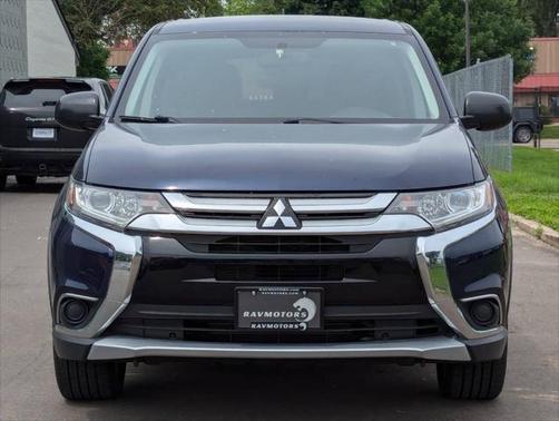 2016 Mitsubishi Outlander ES
