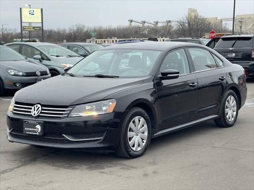 2013 Volkswagen Passat 2.5 SE