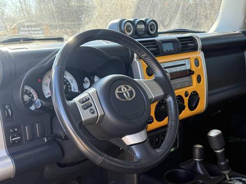 2007 Toyota FJ Cruiser Base