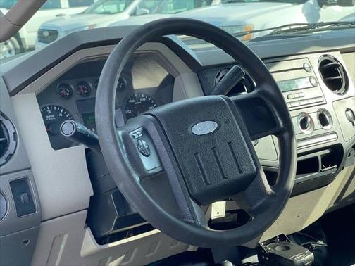 2008 Ford F-350 XL