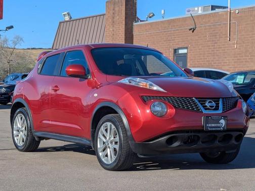 2013 Nissan Juke SV AWD 4dr Crossover