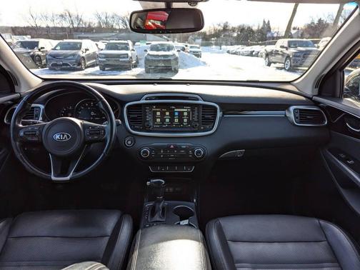 2016 Kia Sorento SX