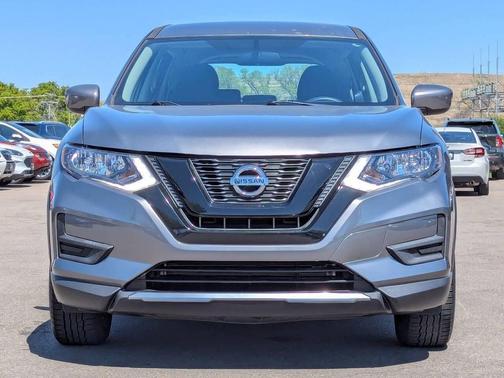 Pewter 2017 Nissan Rogue S