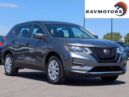 Pewter 2017 Nissan Rogue S