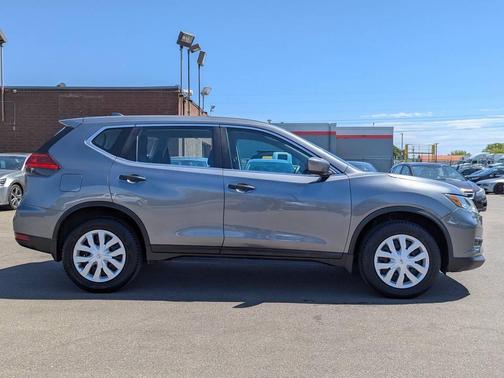 Pewter 2017 Nissan Rogue S