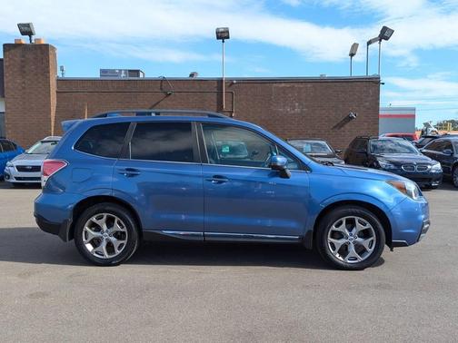 2017 Subaru Forester 2.5i Touring