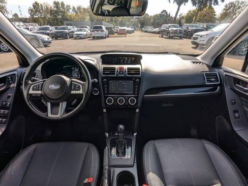 2017 Subaru Forester 2.5i Touring