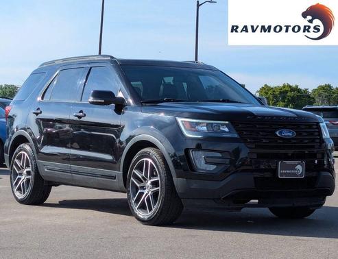 Black 2017 Ford Explorer sport