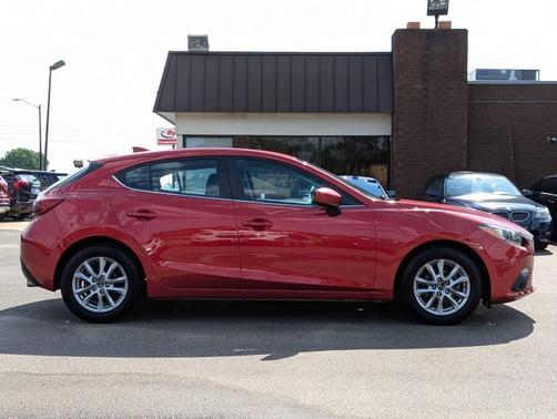 2016 Mazda Mazda3 i Grand Touring