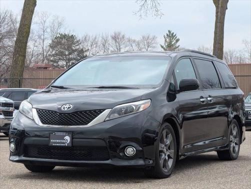 2016 Toyota Sienna SE